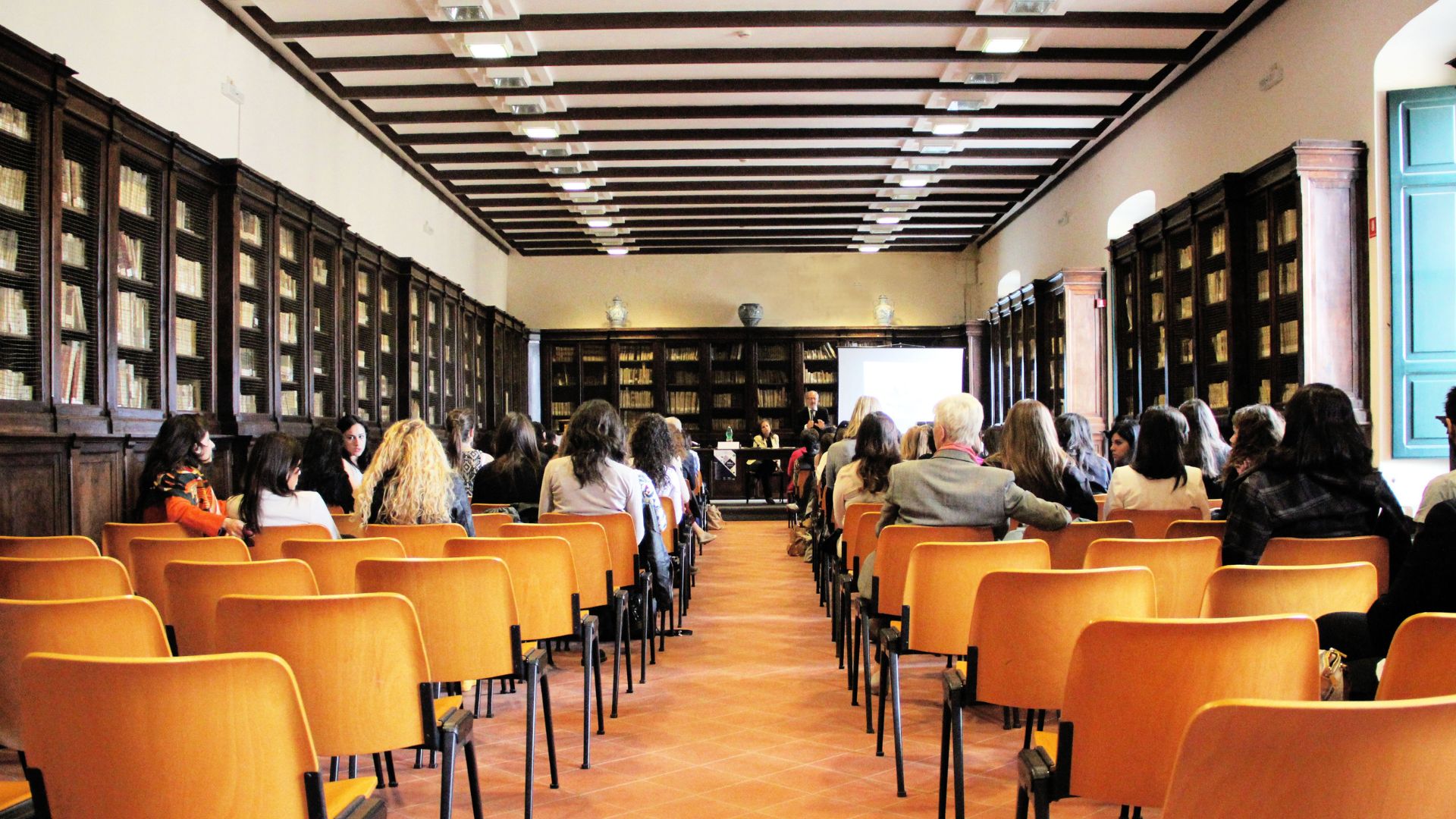 Relatore platea